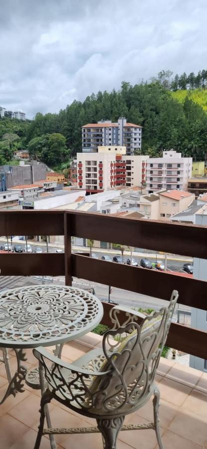 Ap 52 Centro Com Piscina Apartment Сера Негра Екстериор снимка