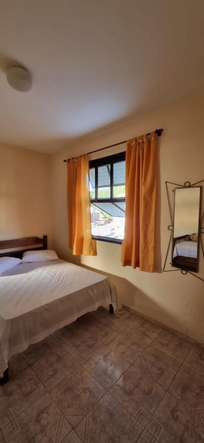 Ap 52 Centro Com Piscina Apartment Сера Негра Екстериор снимка